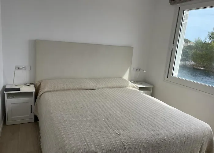 Sea Frontline Apartment \'Faraona\'. Pool. Wifi